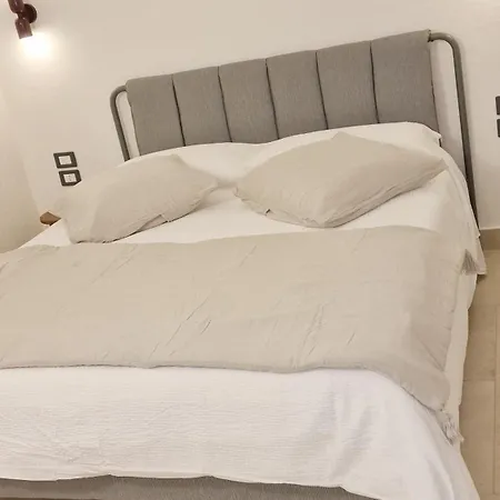 La Casa Di Bianca B&B 만프레도니아