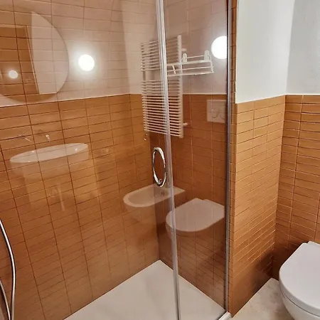 La Casa Di Bianca 4* مانفريدونيا