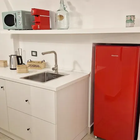 فندق مبيت وإفطار La Casa Di Bianca مانفريدونيا